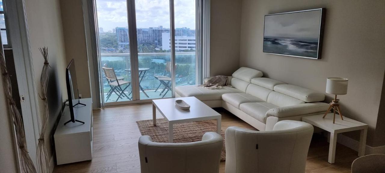 Apartment New Luxury 2br 2ba Direct Access